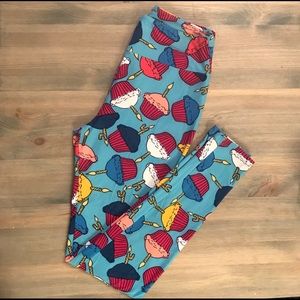 LIMITED EDITION Birthday 🎂 Cupcake 🧁 leggings